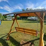 Letniaczki Abi 리드제보